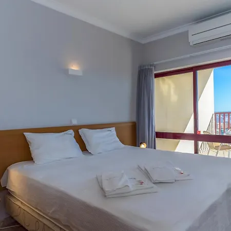 Flh Praia Mar Marine Flat With Pool Portimao Exterior photo